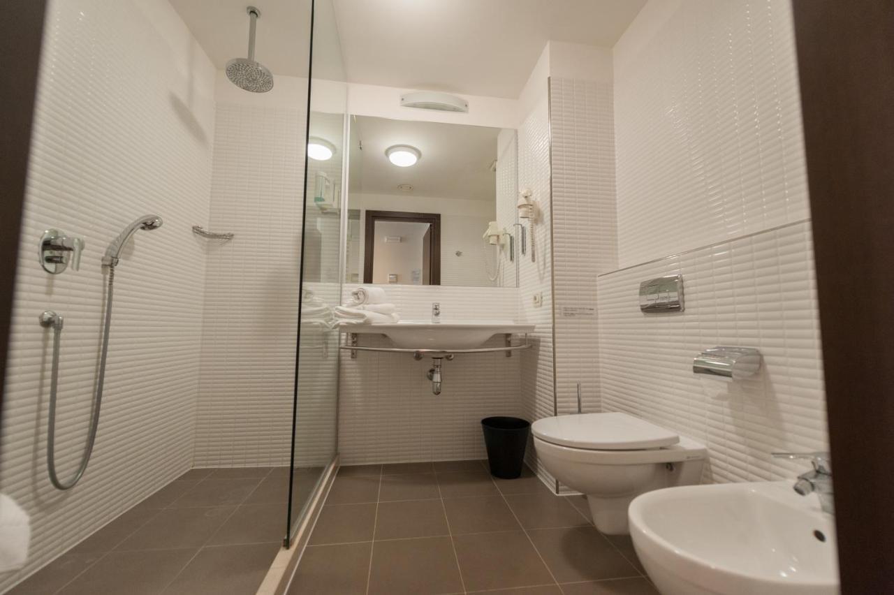 נגראר Kona Hotel Verona By Kleos Group Collection מראה חיצוני תמונה
